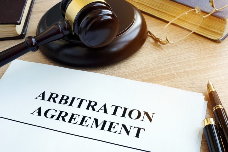SAMPLE ARBITRATION AGREEMENT
